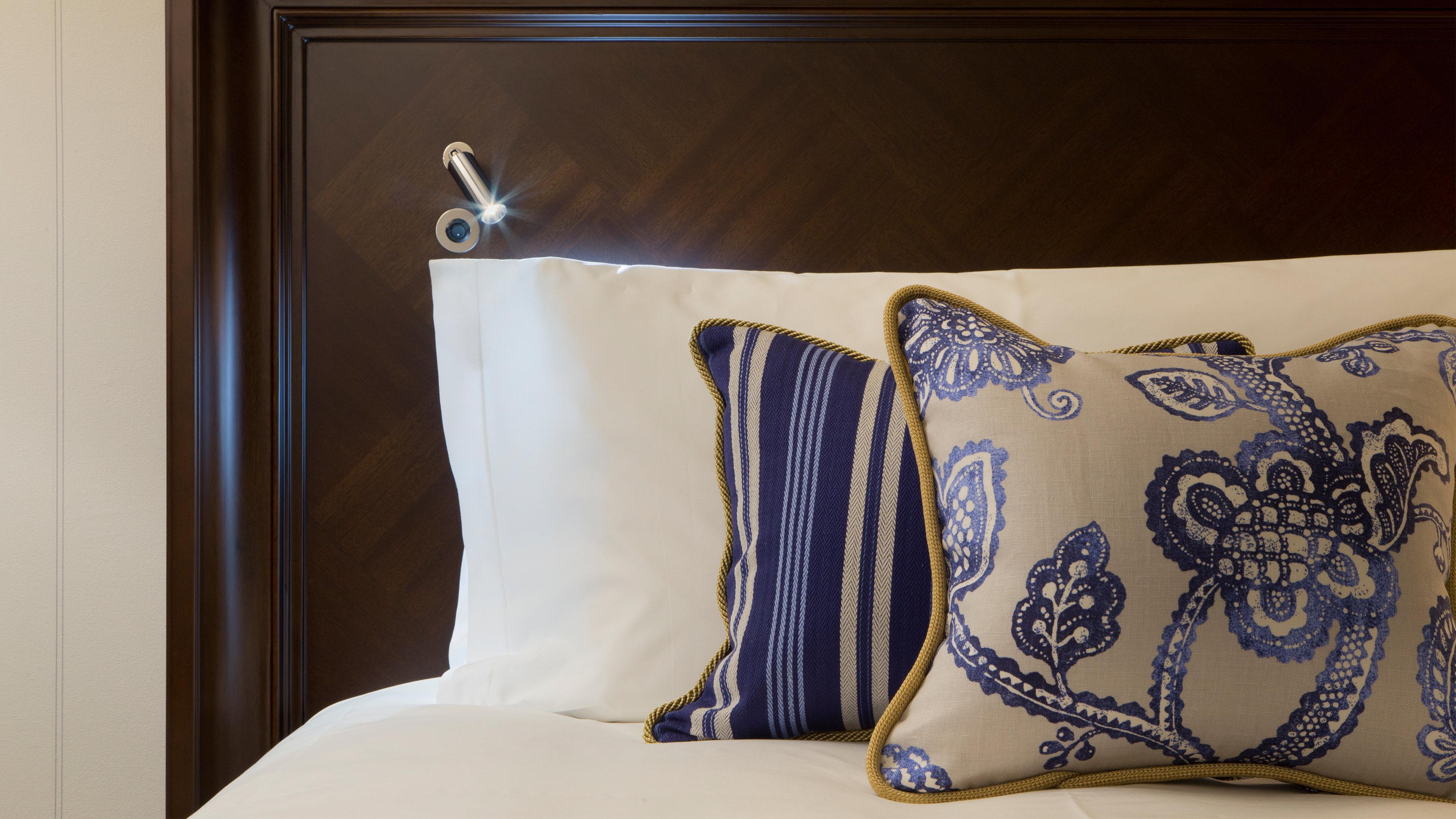 Hotel Intercontinental Yokohama Grand By Ihg Exterior foto A decorative throw pillow